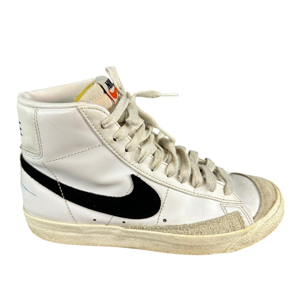 Nike Blazer Mid 77 Vintage White Black BQ6806-100 High Top Sneakers Women's 6